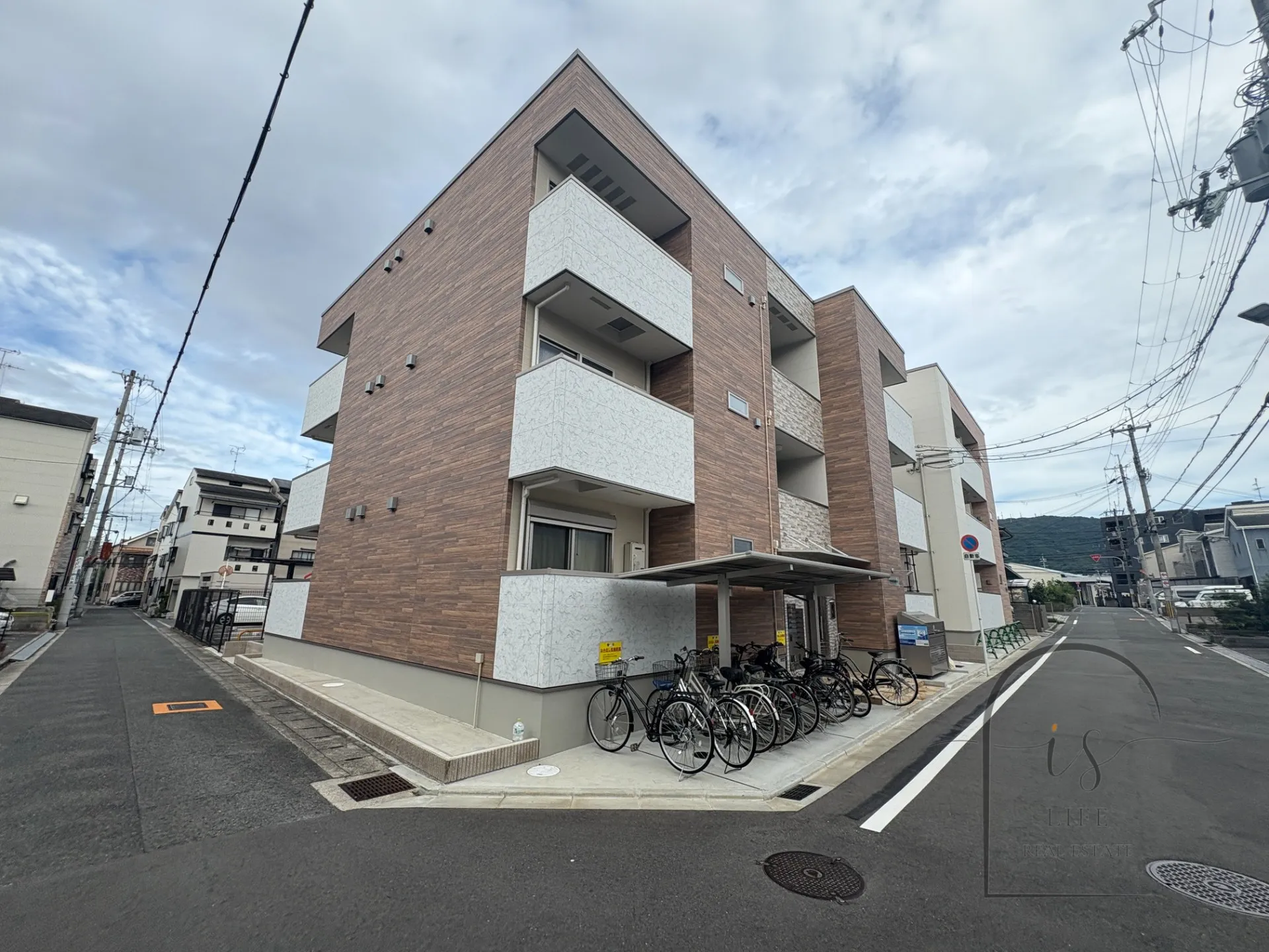 東大阪市不動産相談｜引っ越しに伴う残置物撤去について